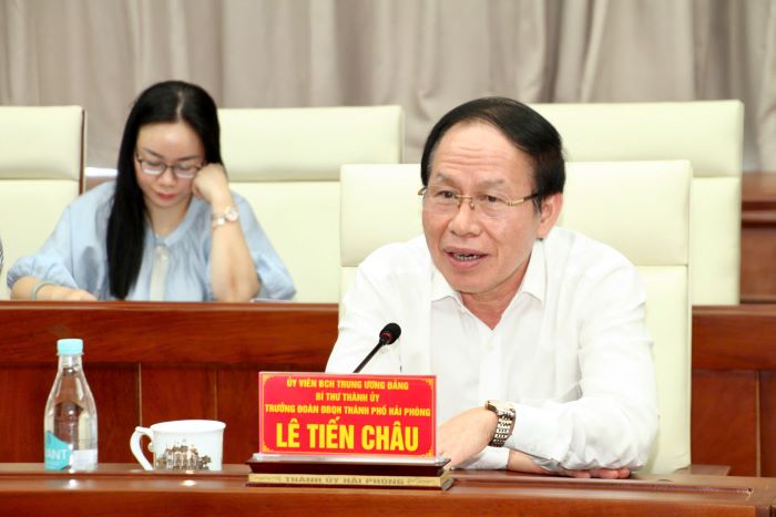 严介和理事长应邀同越共中央委员、海防市委书记、国会代表团团长黎进洲会谈2